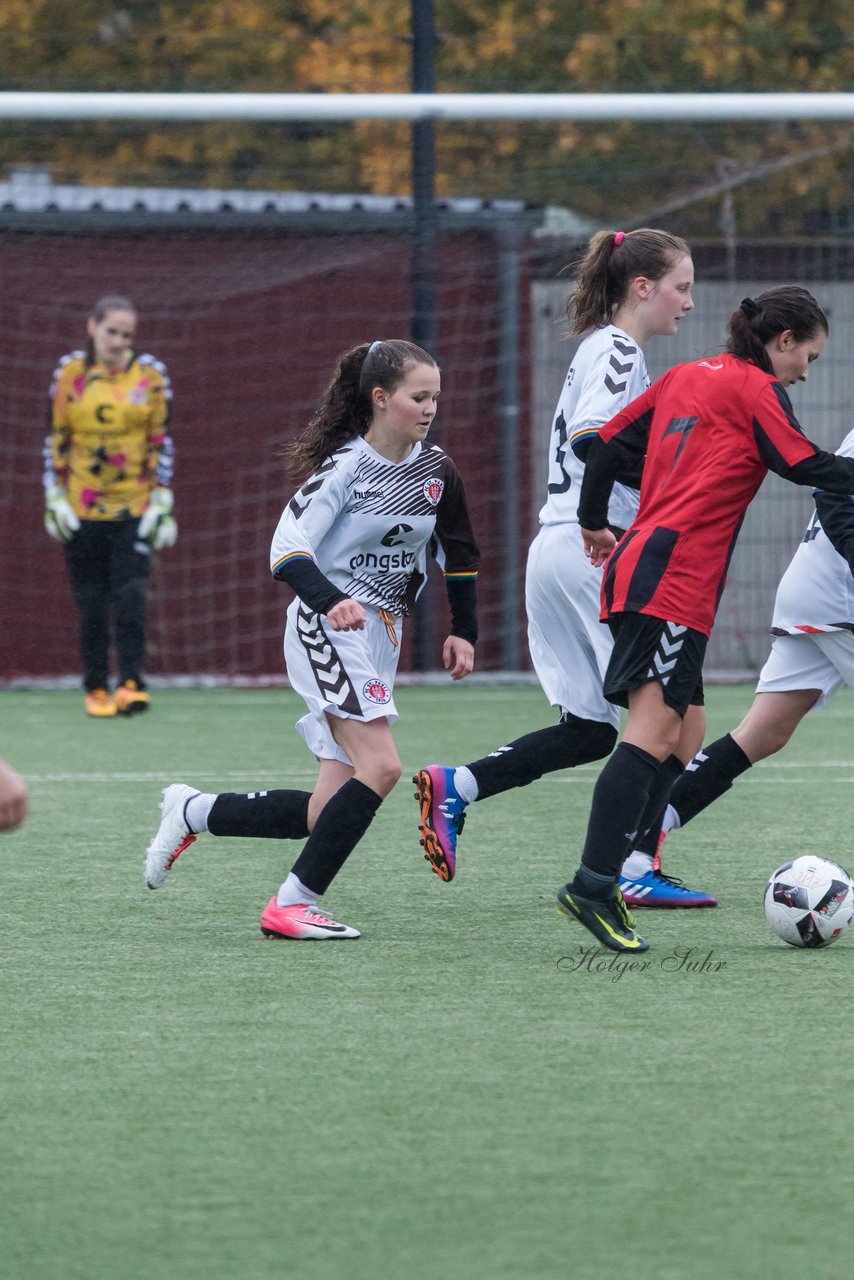 Bild 223 - B-Juniorinnen FC St.Pauli . Braedstrup IF : Ergebnis: 4:1